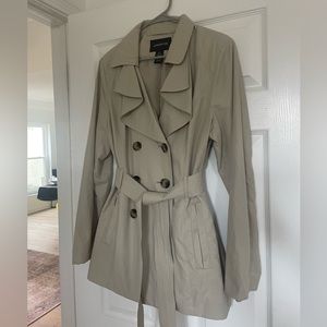 London Fog Trench coat size L